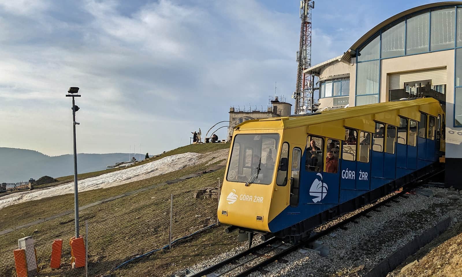 Kolej linowo-terenowa na Żar - górna stacja