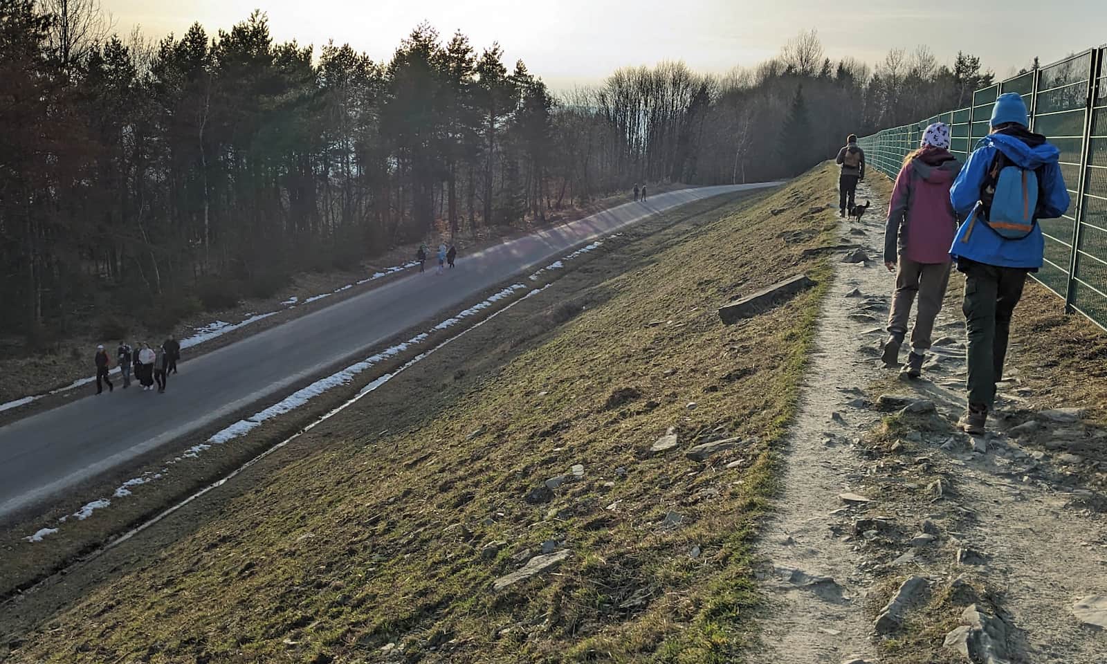 Powrót z Kiczery na Żar - i znowu dwie drogi do wyboru