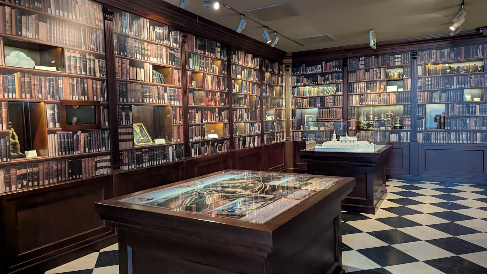 Muzeum Karmelitańskie, klasztor karmelitów bosych w Czernej