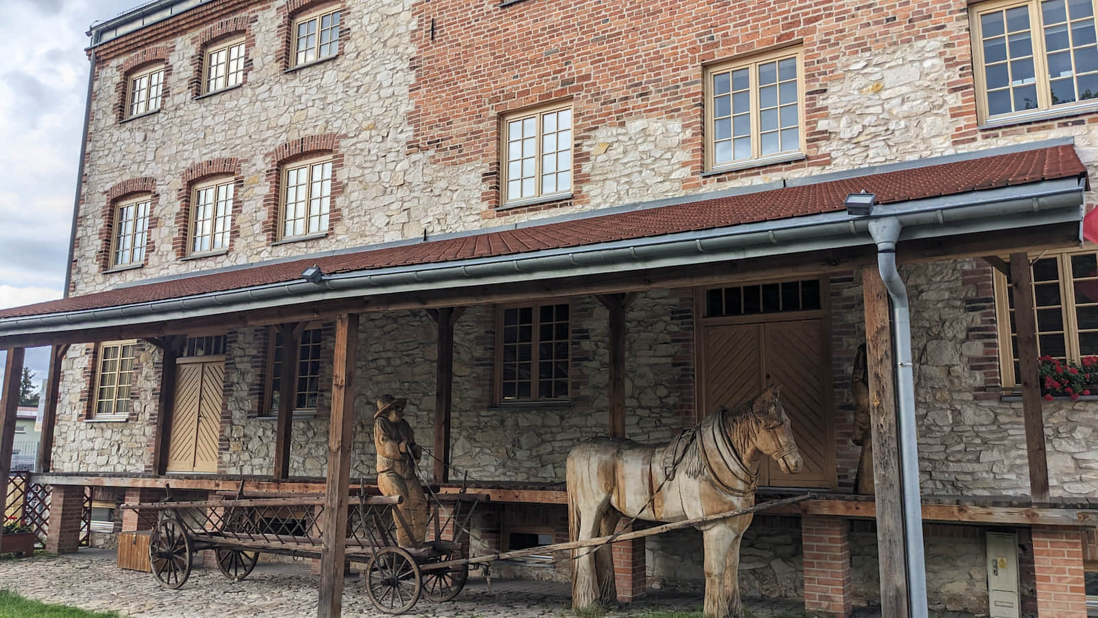 Muzeum Dawnych Rzemiosł w Starym Młynie w Żarkach