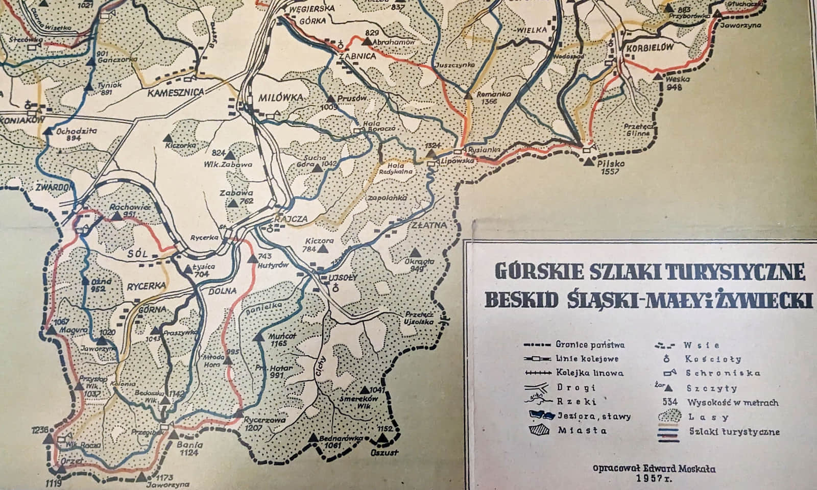 Mapa z oznaczonym niebieskim szlakiem ze Zwardonia przez Oźną do Rycerki Kolonii