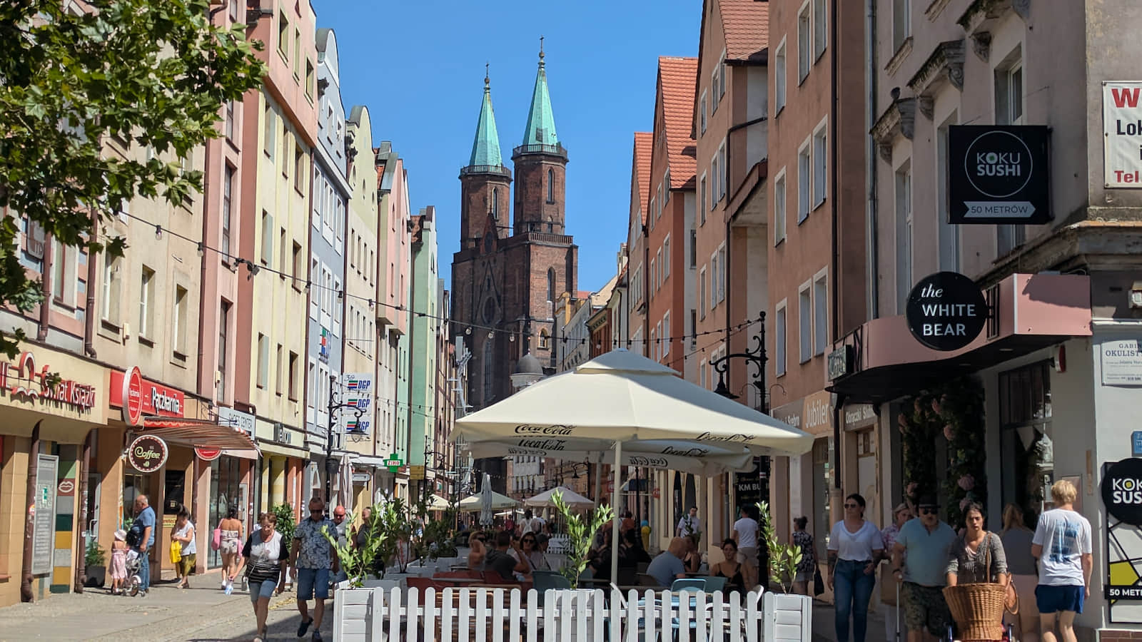 Legnica - widok na kościół Mariacki