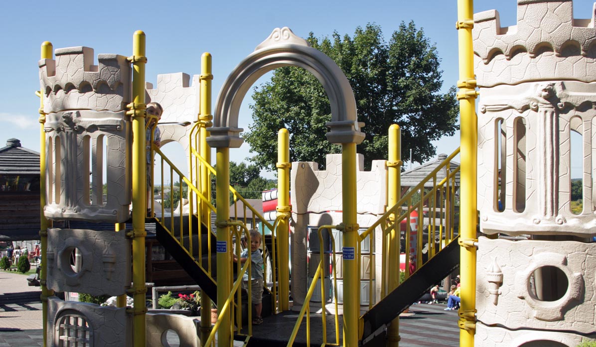 Park Miniatur, Ogrodzieniec