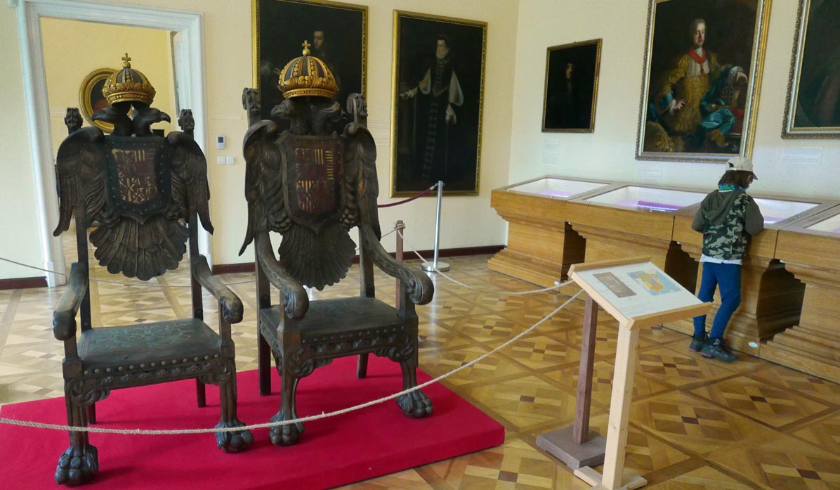 Zamek Suski - wnętrza, muzeum