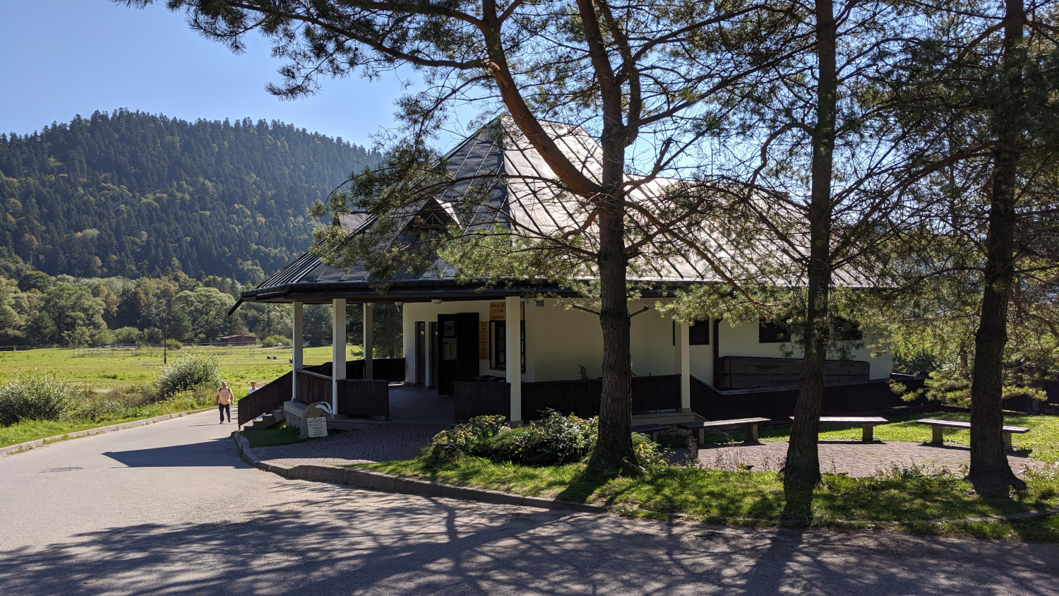 PPN Pavilion in Sromowce Niżne