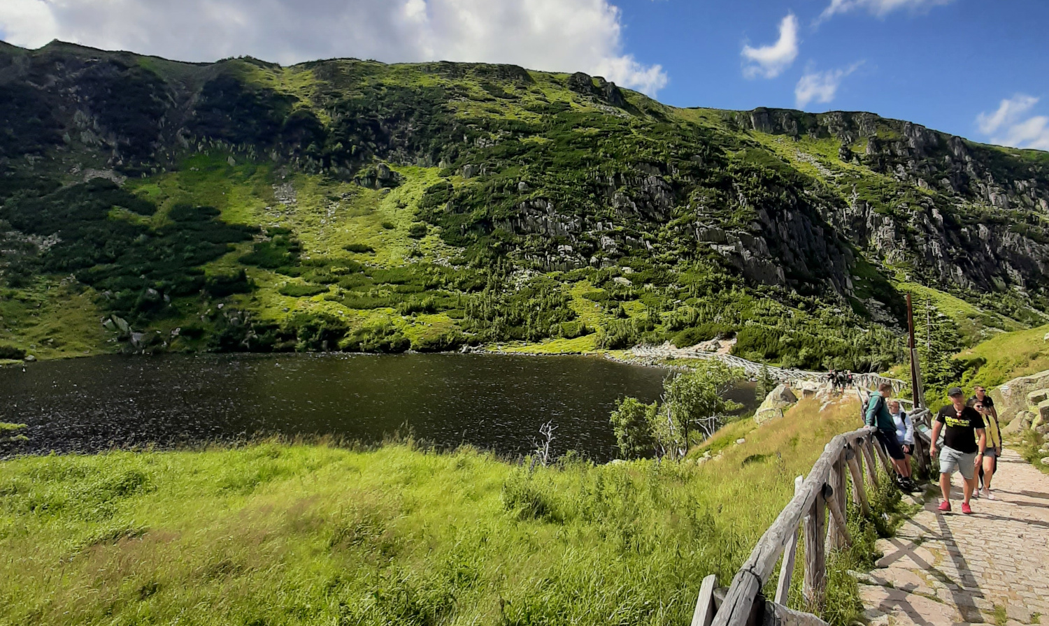 Ze Świątyni Wang do schroniska Samotnia Karpacz