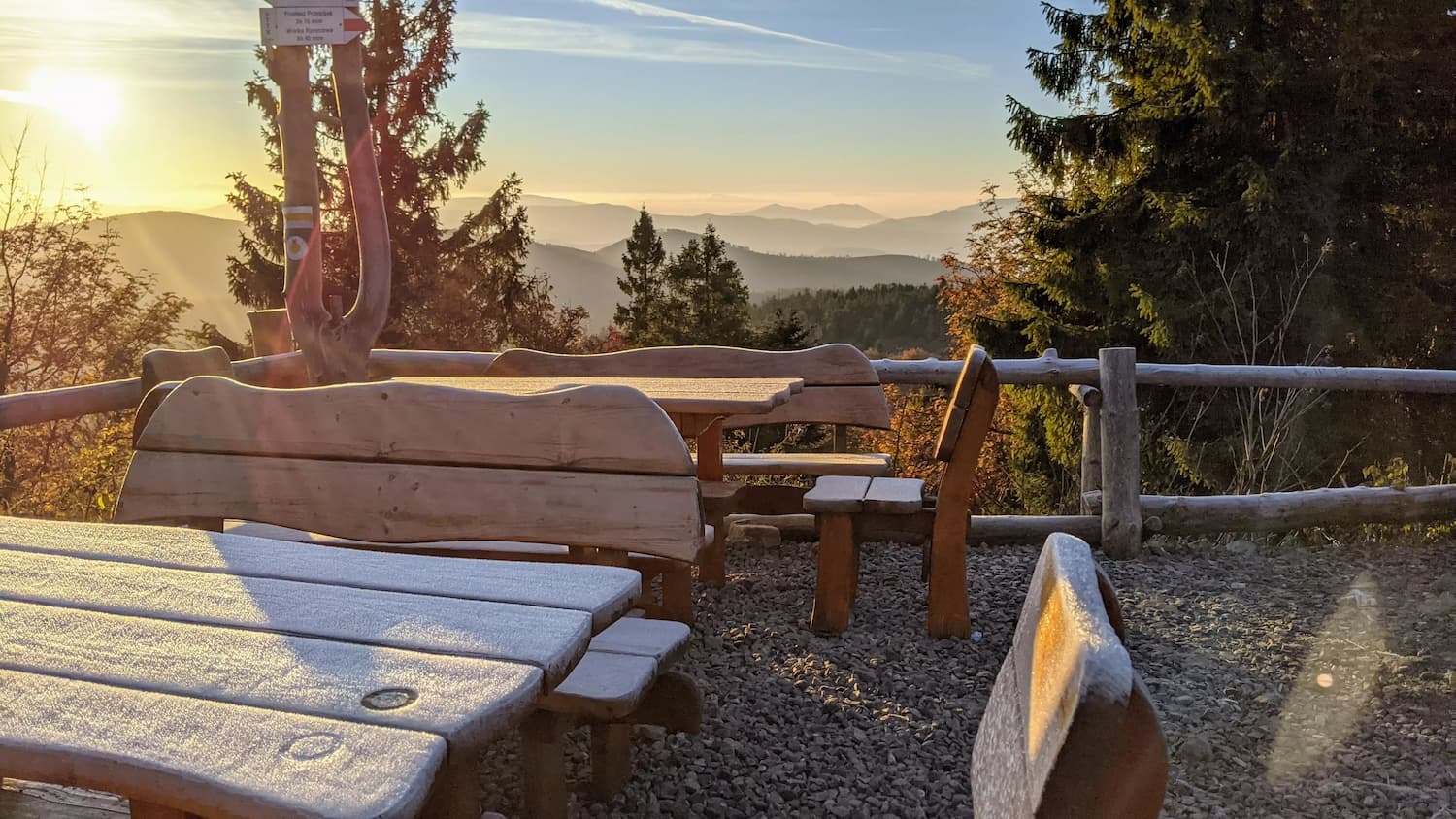 Wielka Racza - trasa w schronisku