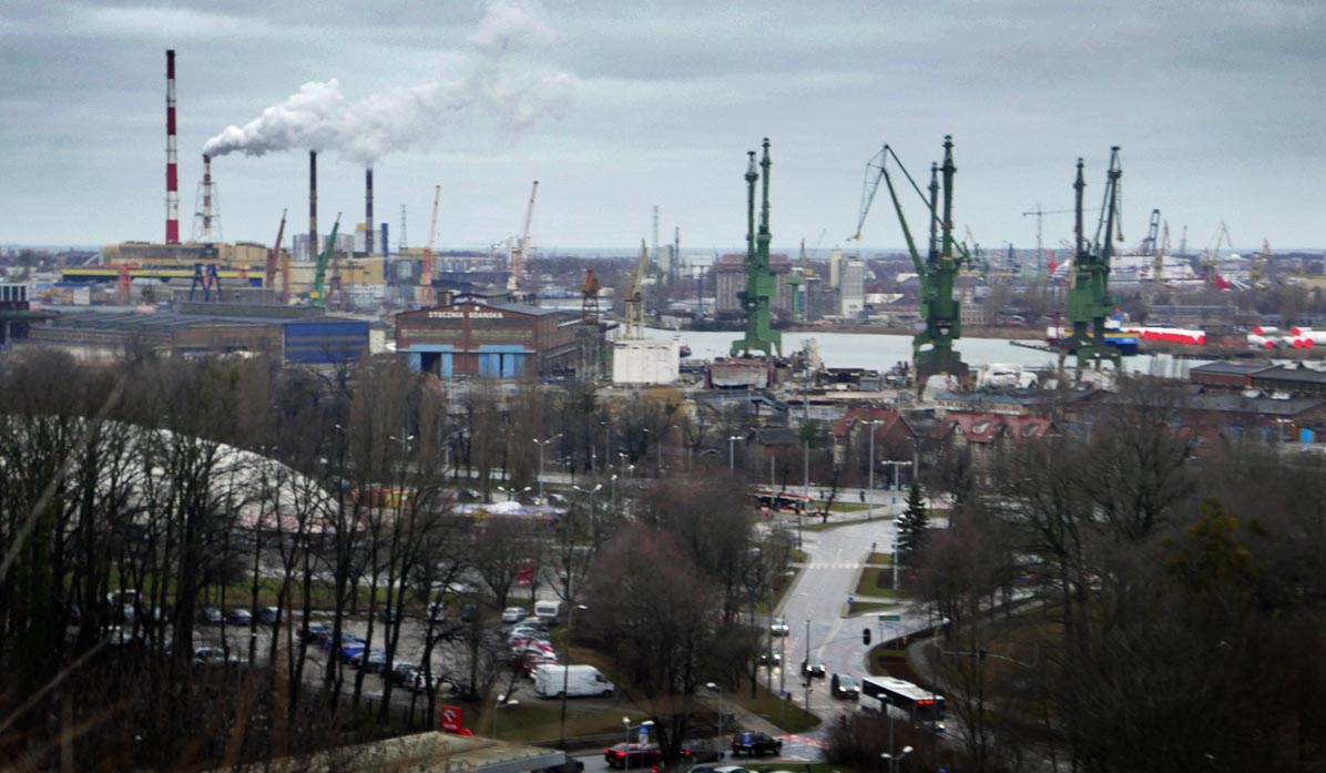 Góra Gradowa - view of the shipyard from the Millennium Cross