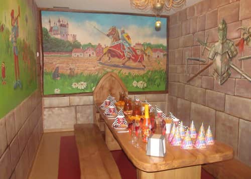 Promienny zamek - sala urodzinowa