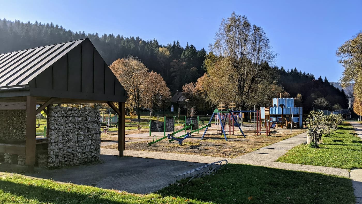 Myślenice Zarabie - jeden z placów zabaw