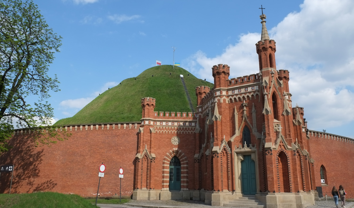Kościuszko Mound and St. Bronisława Chapel