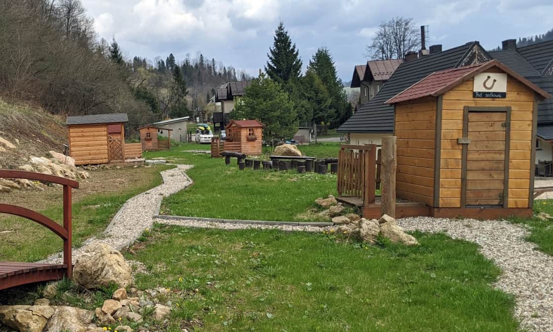 Pieniny Museum in Szlachtowa. Garden and craftsmen's houses
