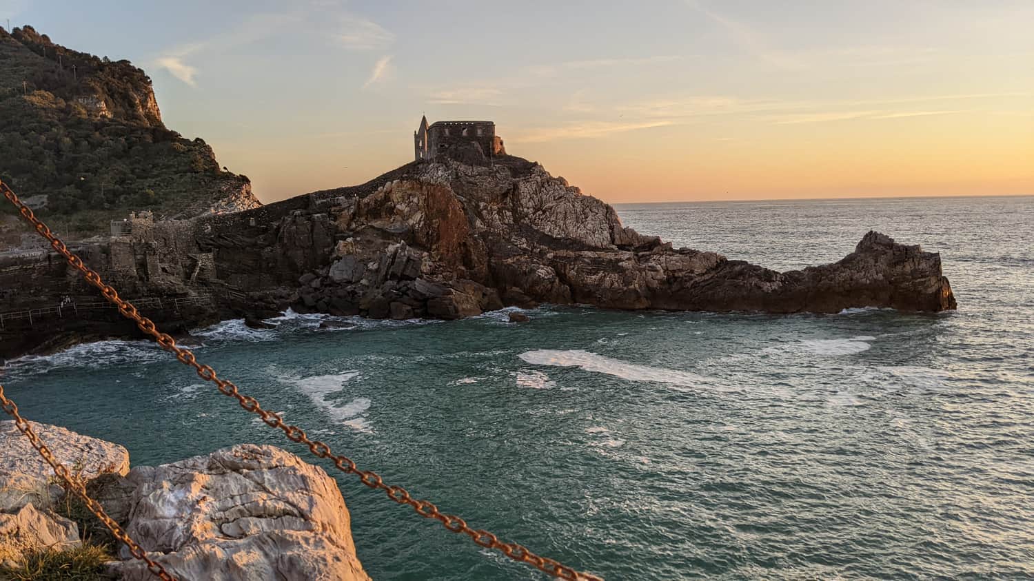 Portovenere o zachodzie słońca
