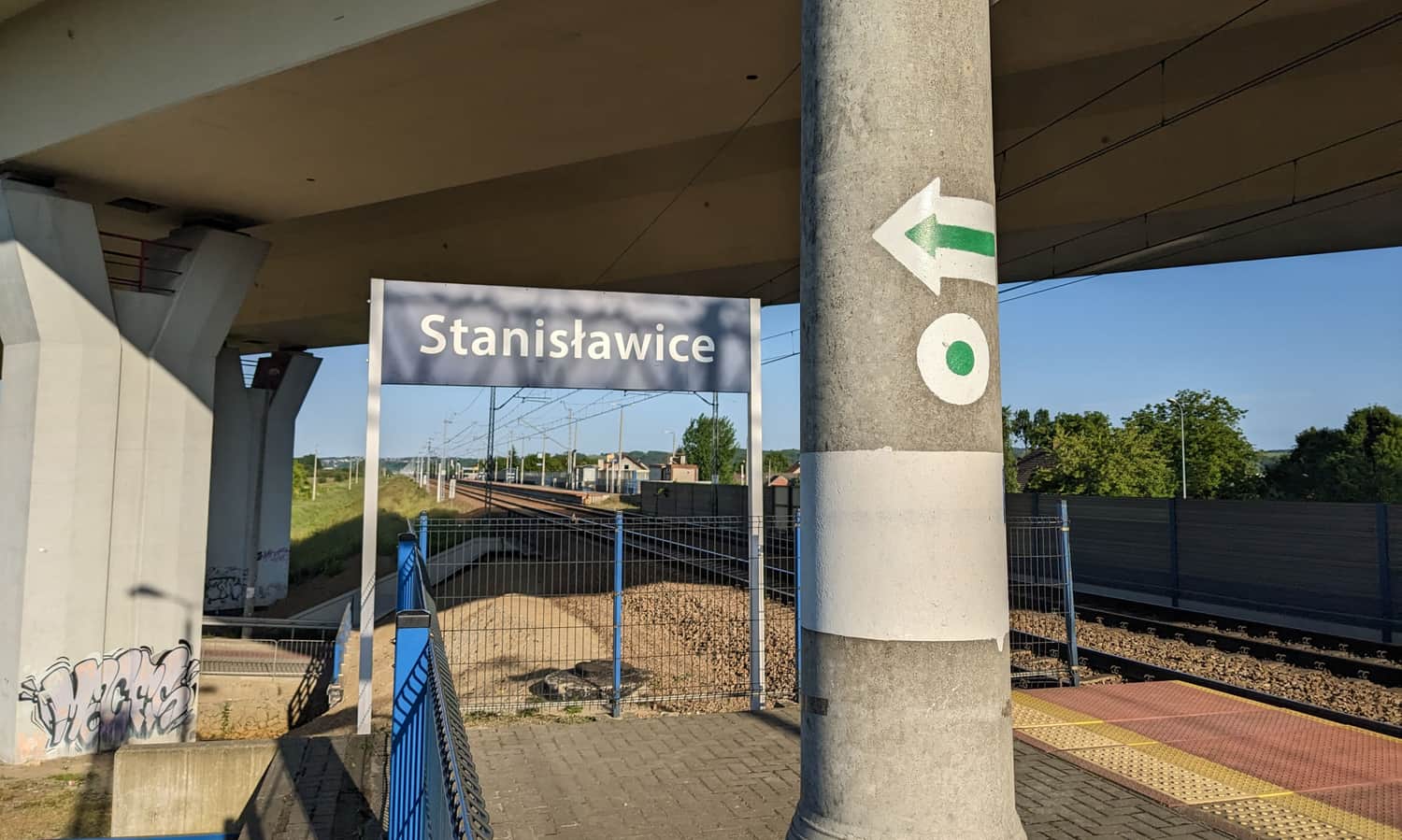 Stanisławice Train Station - 