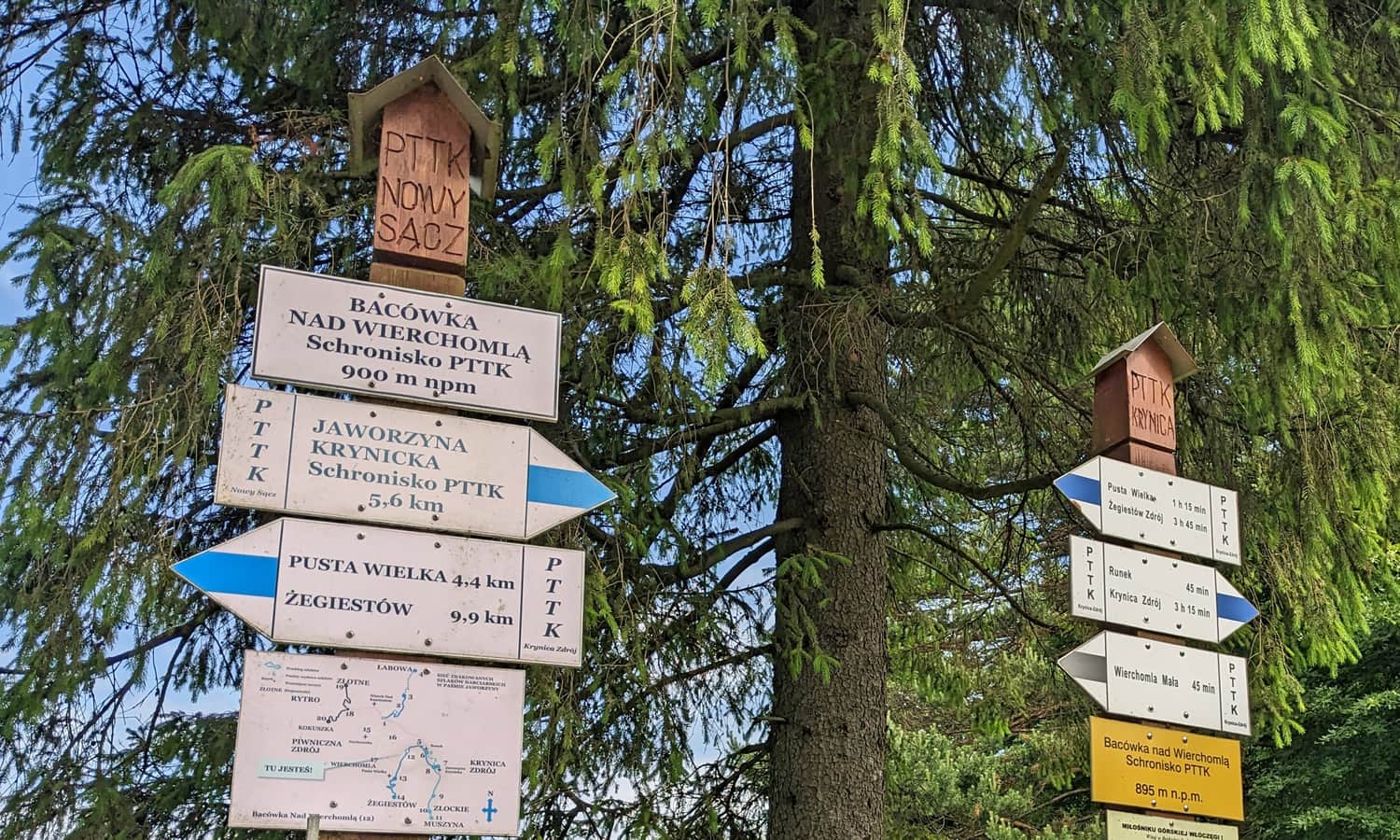 Bacówka PTTK nad Wierchomlą - szlaki