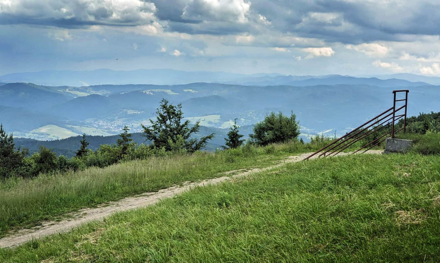 View from the summit of Jaworzyna Krynicka