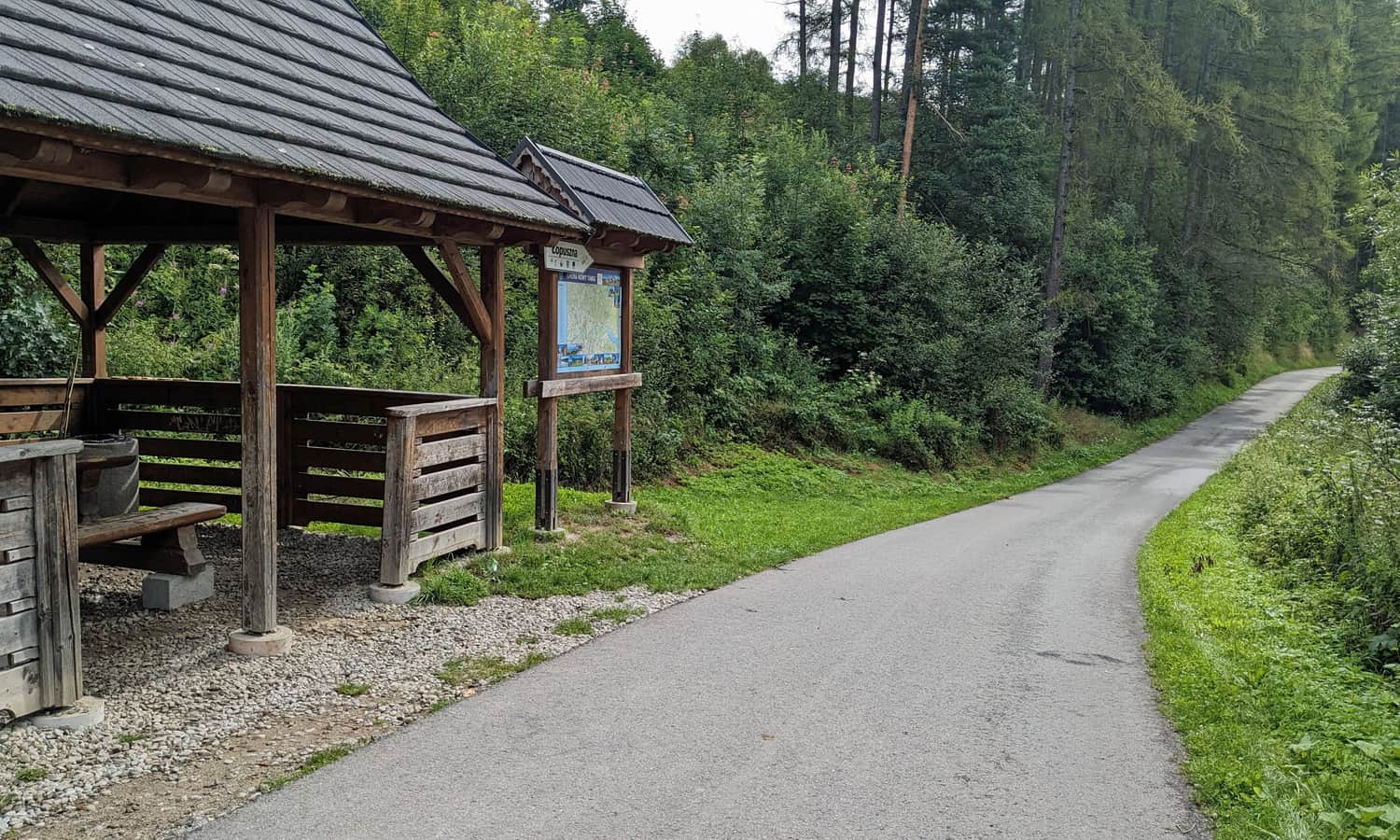 Velo Dunajec: section from Nowy Targ to Lake Czorsztyn