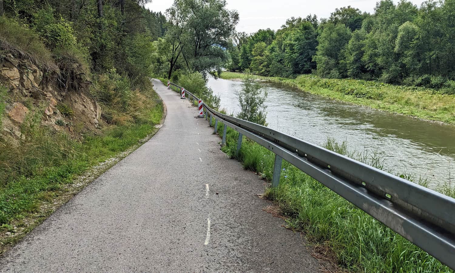 Velo Dunajec: section from Nowy Targ to Czorsztyn Lake