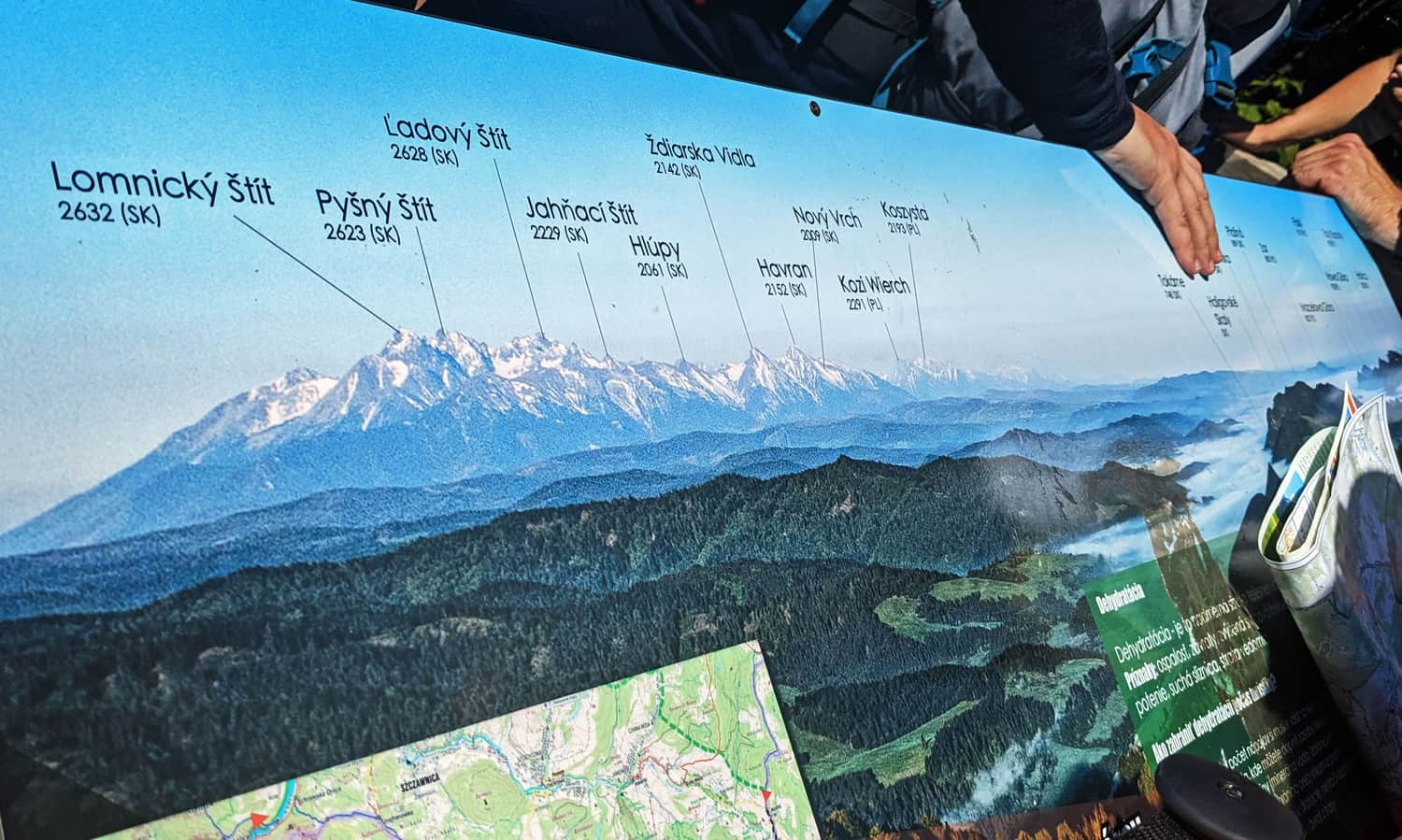 Wysoka, 1050 m n.p.m. - opis widoku na Tatry