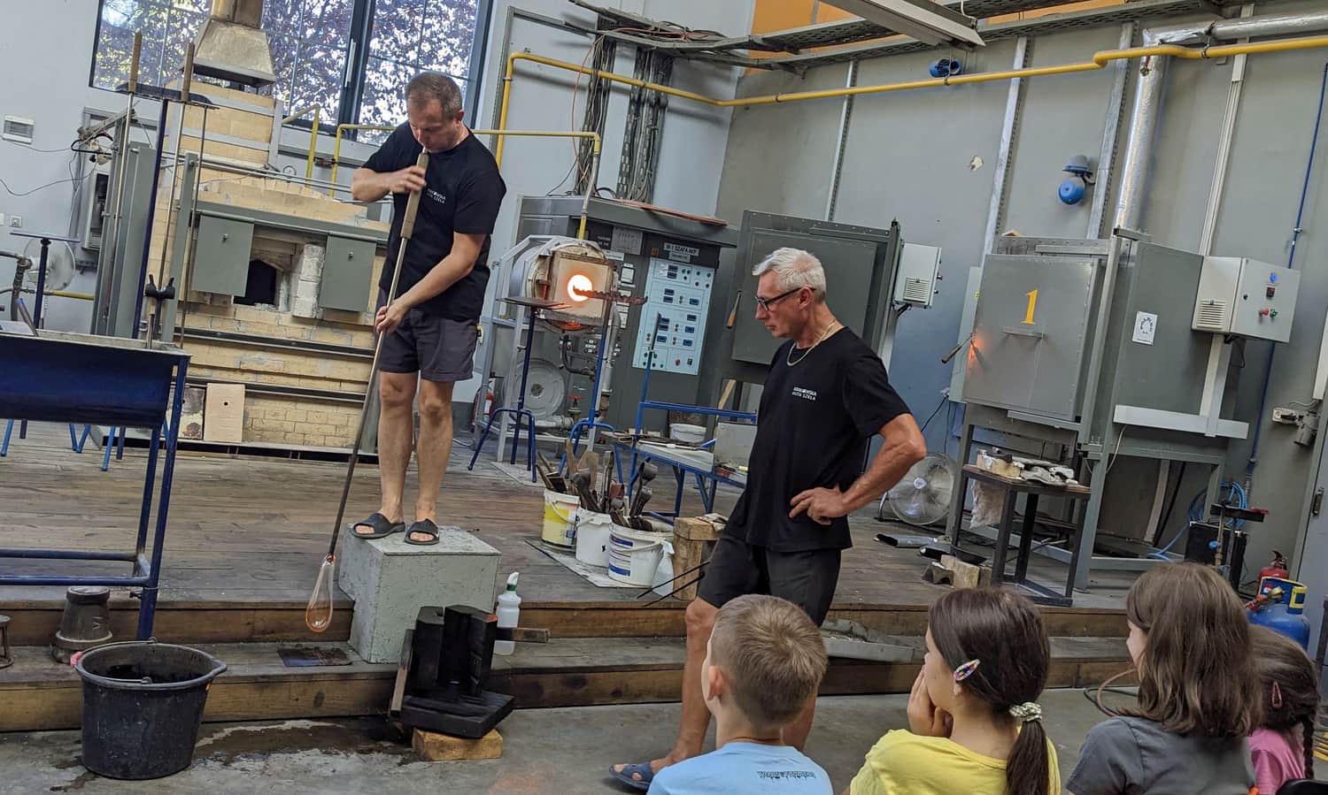 Krakow Glassworks, manual glass forming demonstrations
