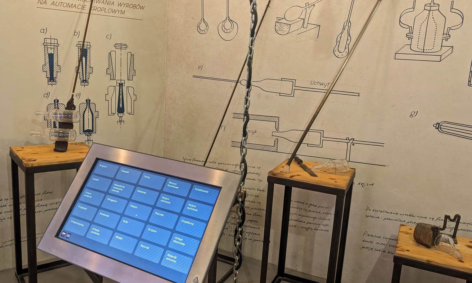Krakow Glassworks, museum exhibition 