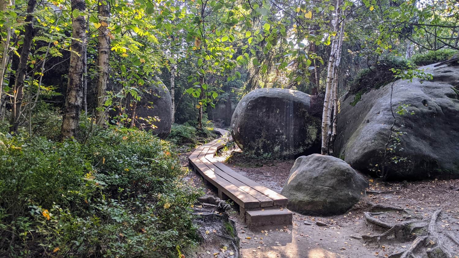 Szczeliniec Wielki - approach to the shelter