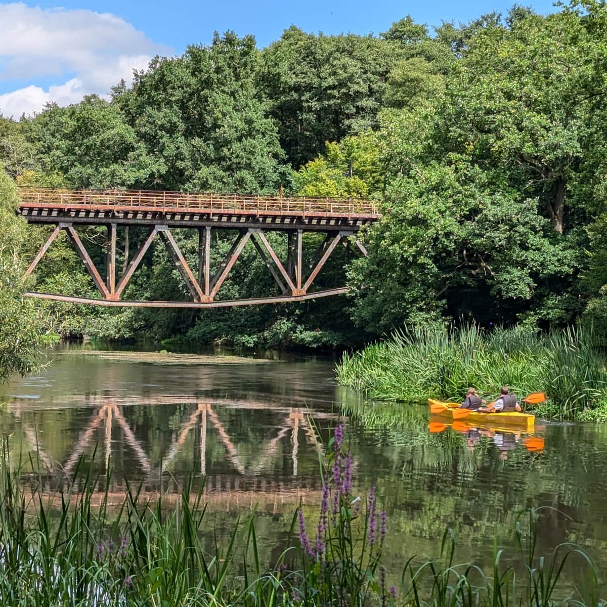 Spływ kajakowy rzeką Regą Płoty - opis najłatwiejszej trasy i mapa