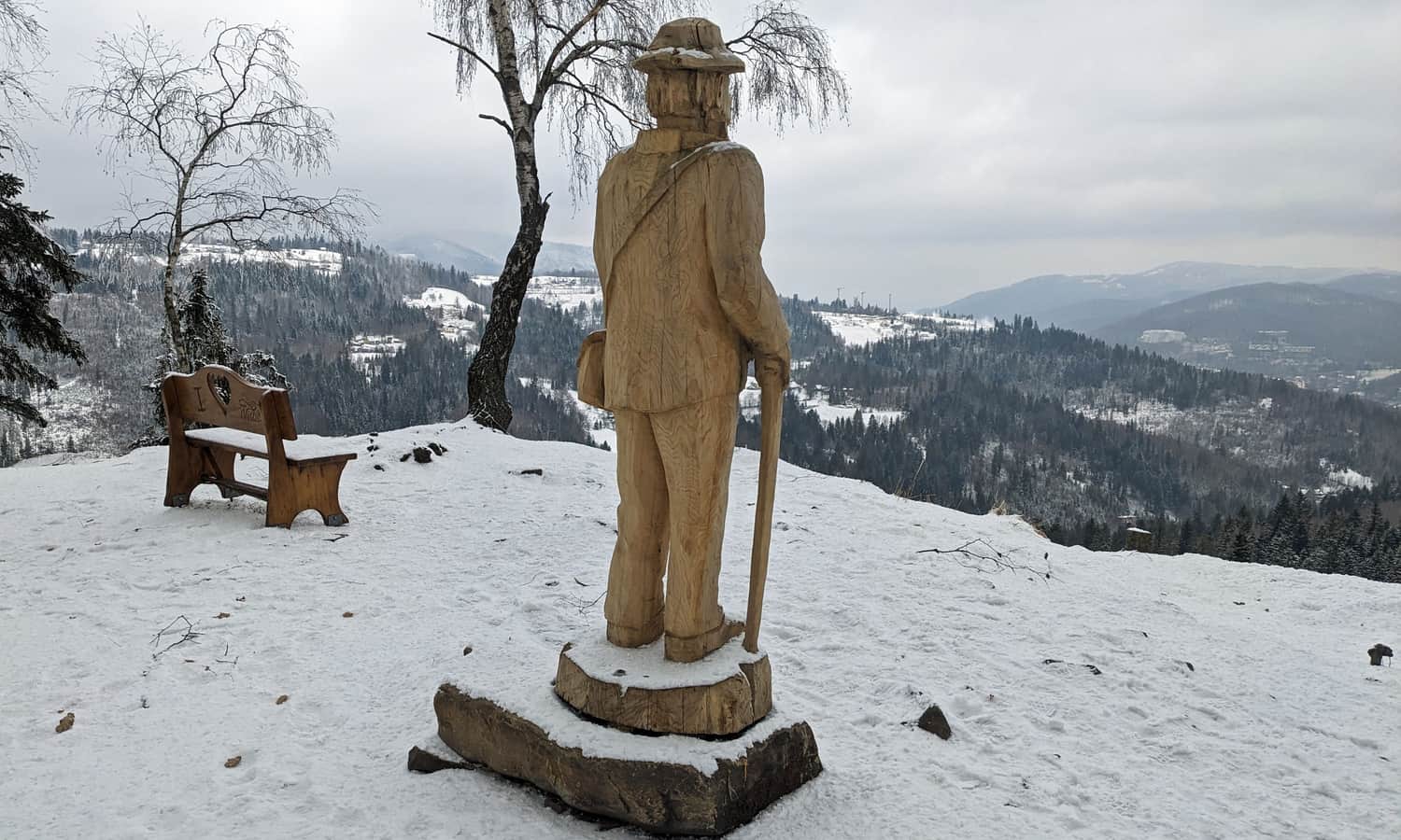 Krzakoska Skała nad Wisłą: ławeczka zakochanych