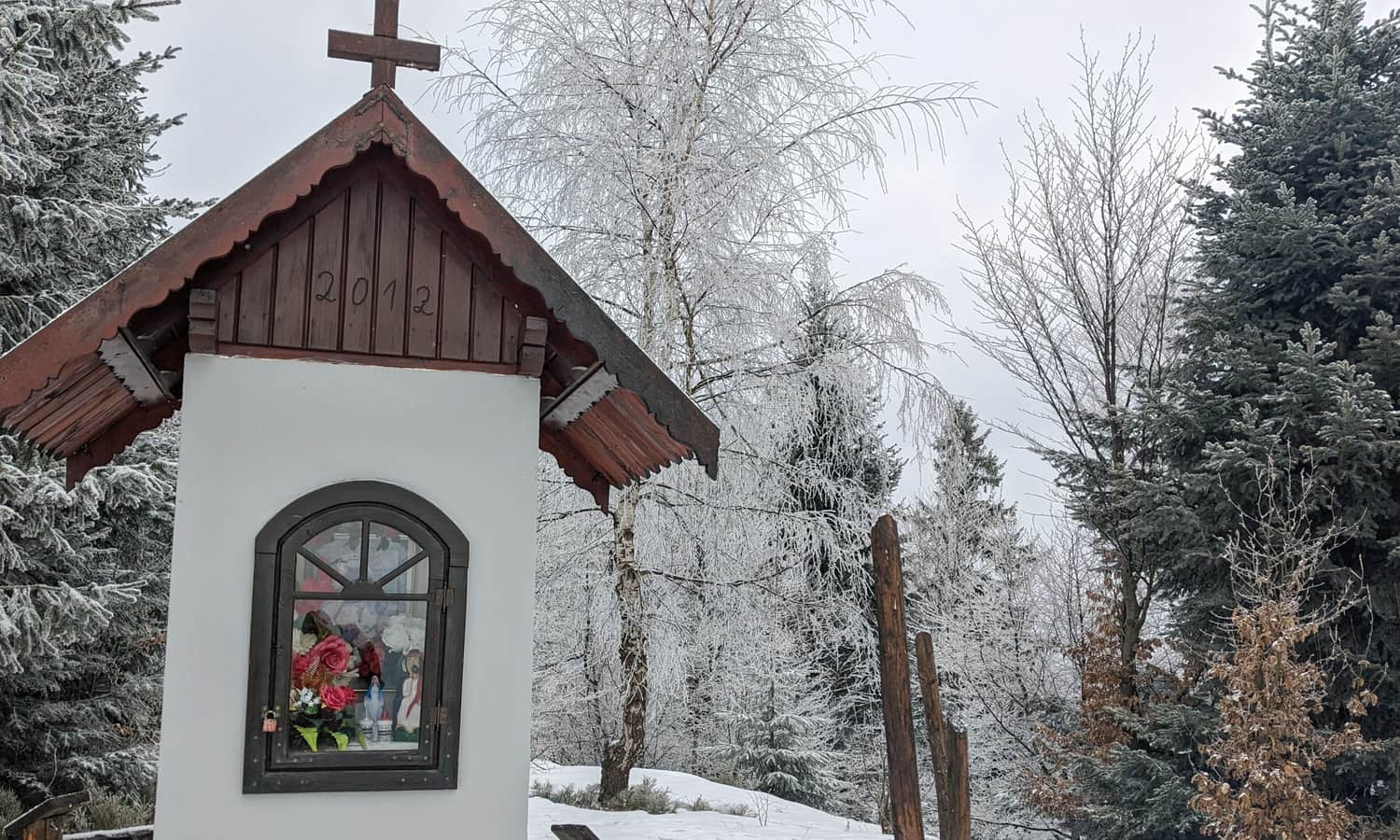Kapliczka na Polanie Skalne pod Kutrzycą
