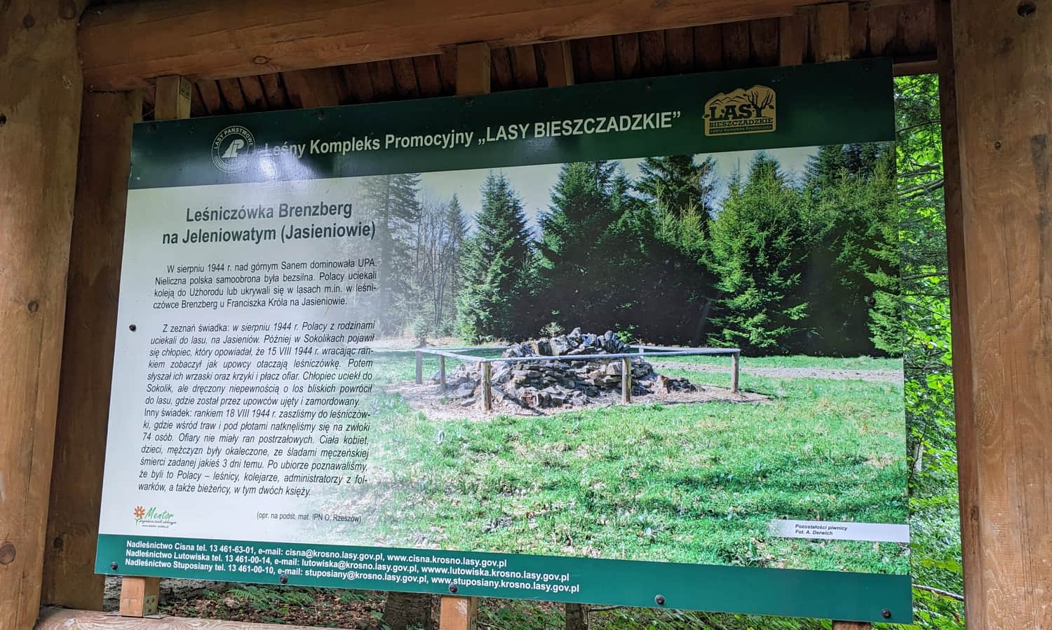 Ruiny leśniczówki Brenzberg - tablica informacyjna