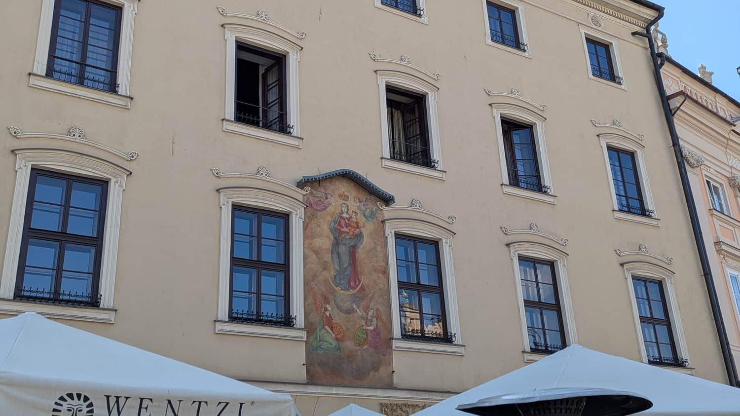 Kamienica „Pod Obrazem”, Rynek Główny 19