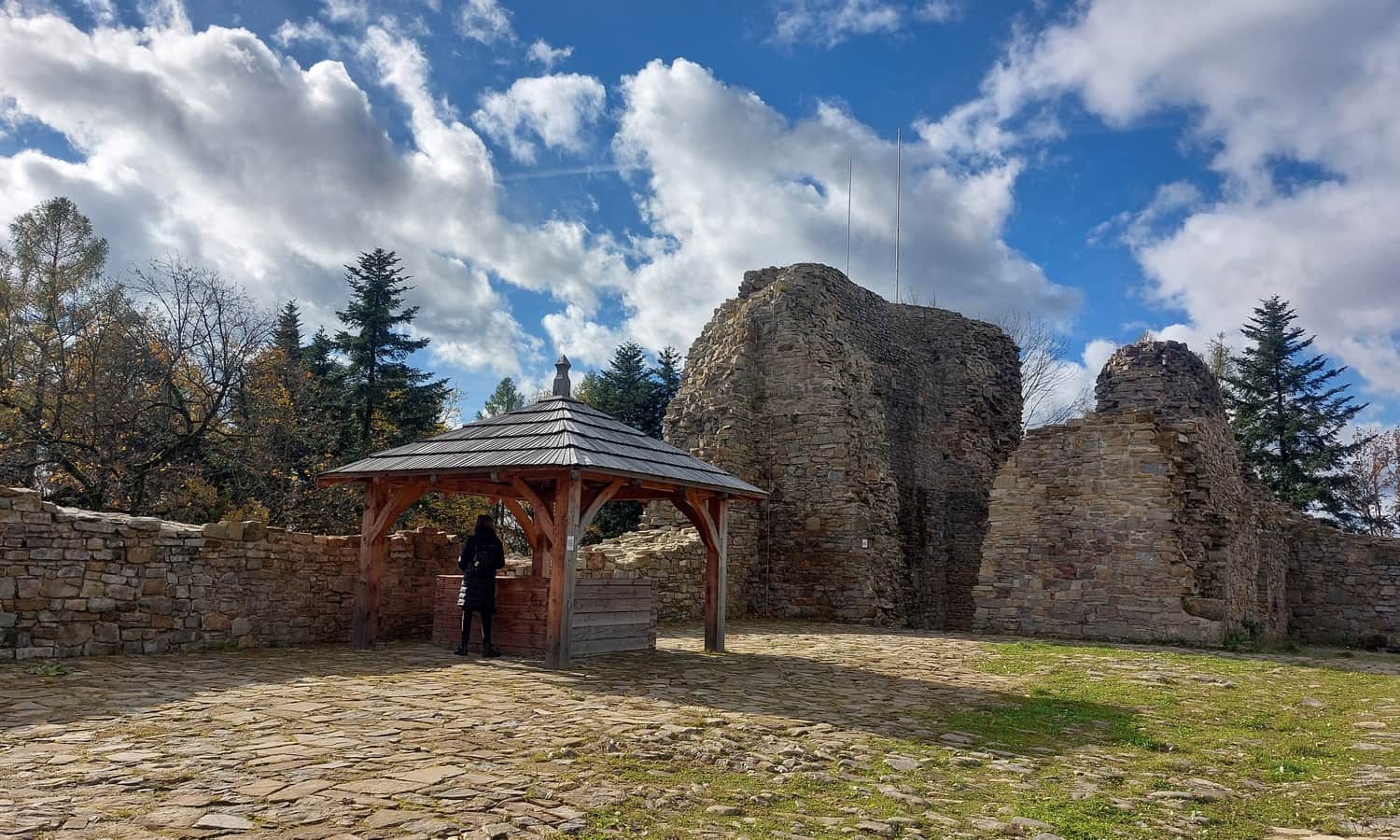 Ruiny zamku w Lanckoronie. Fot. Michał Raś