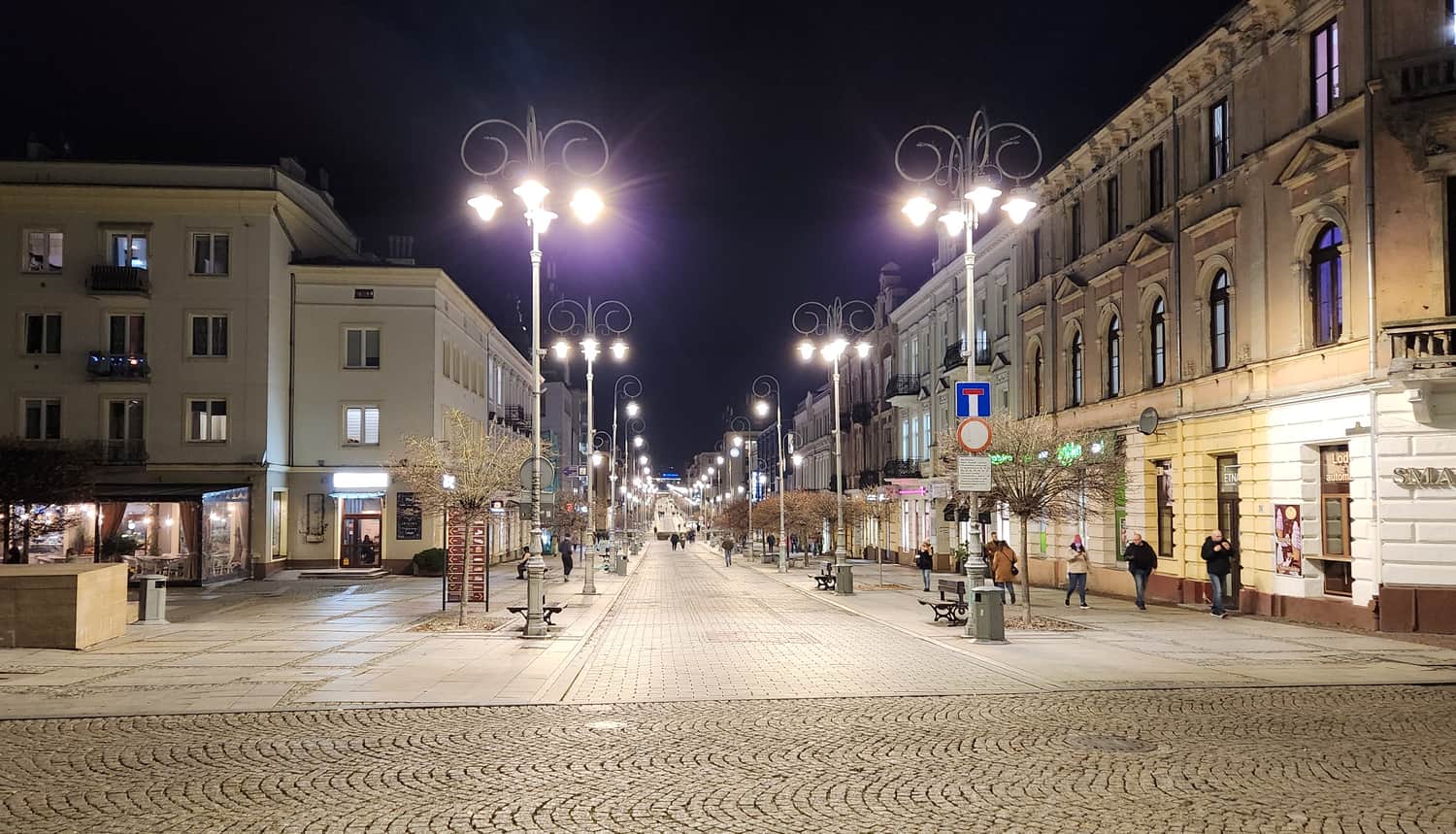 Ulica Henryka Sienkiewicza - reprezentacyjny deptak miasta Kielce