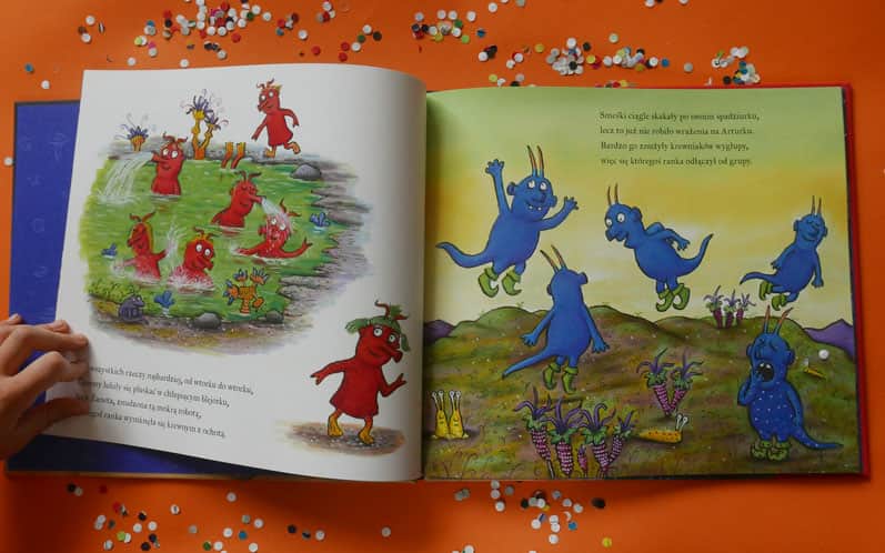 Świat czerwonych Ćmonów i niebieskich Smeśków