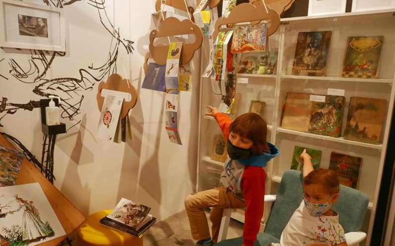 Szancer, wyobraź sobie! - wewnątrz szafy