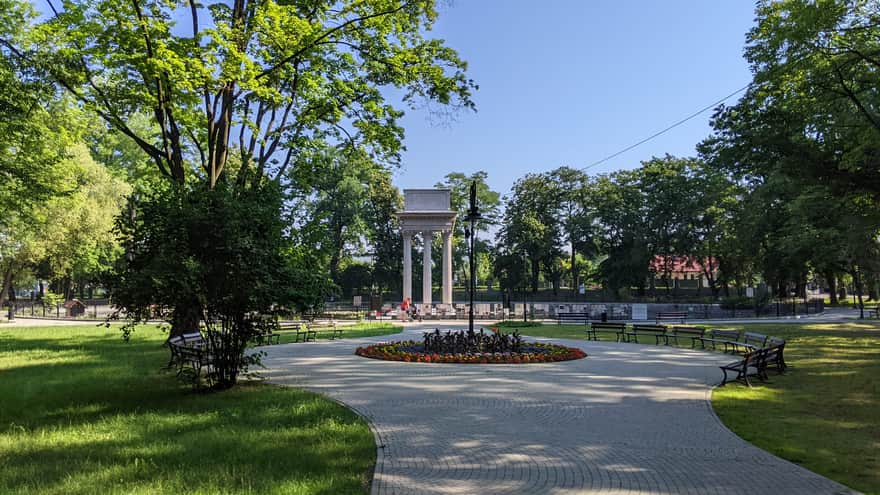 Park Strzelecki - główna aleja