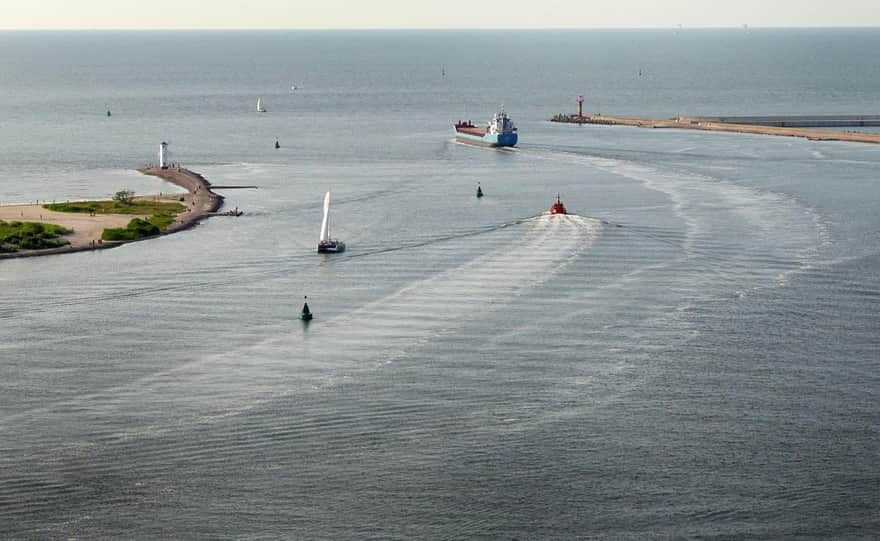 View of the entrance to the port and Stawa Młyny from the lighthouse