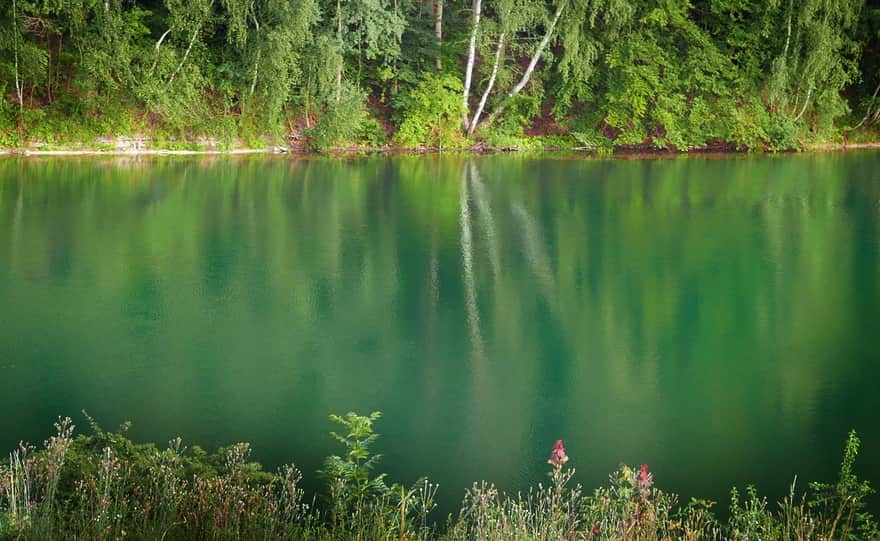 Turquoise Lake in Wapnica