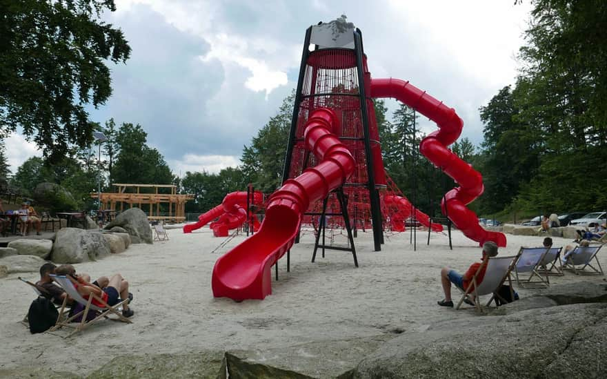 Siruwia - Japanese Garden, playground