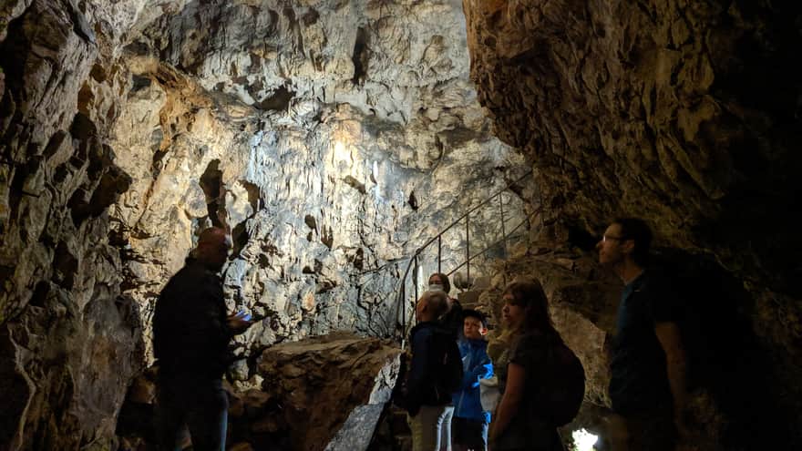 Jaskinia Wierzchowska - zwiedzanie