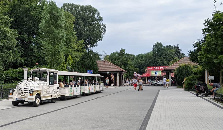 Warsaw zoo - train