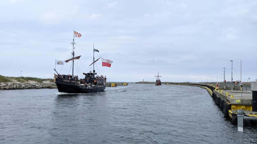 Seaport in Kołobrzeg - ship cruise