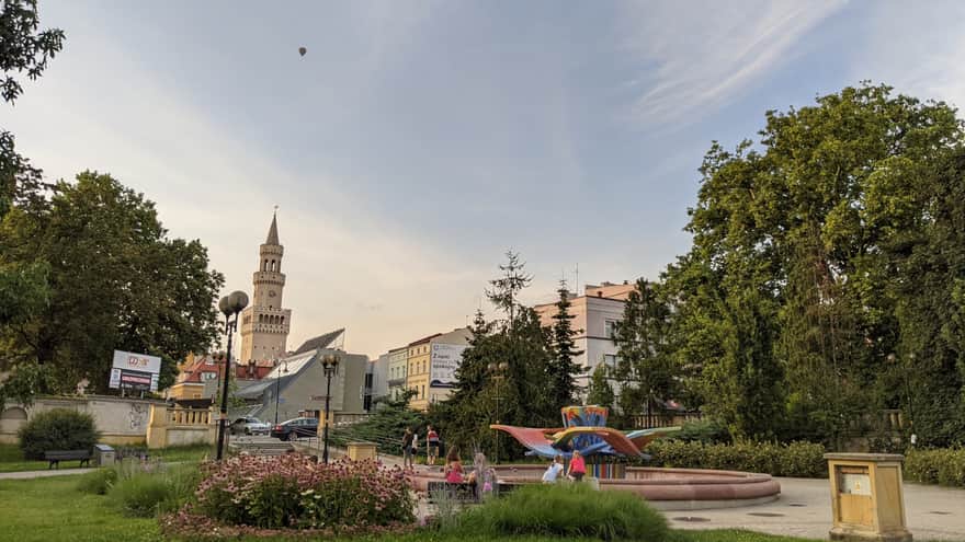 Opole - Fountain at Wolno艣ci Square