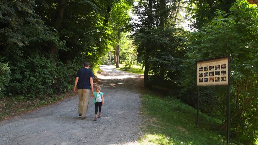 Approach to Korzkiew Castle