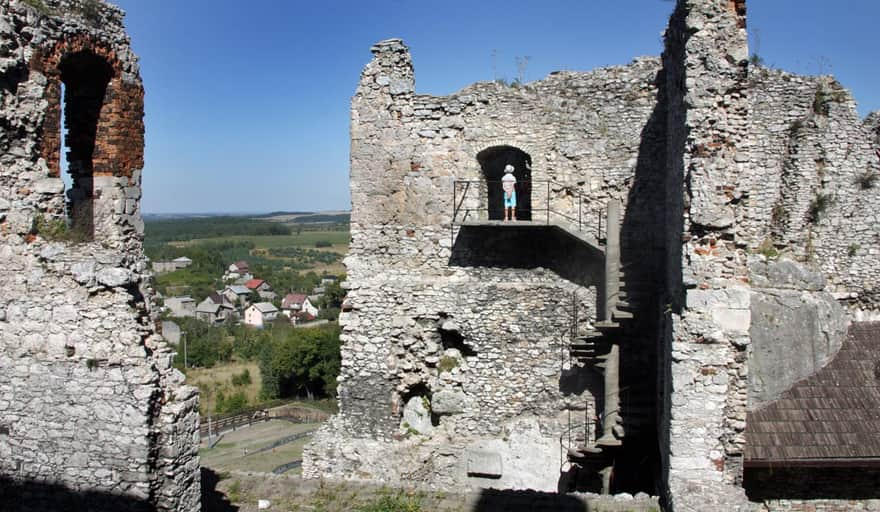 Zamek Ogrodzieniec, Podzamcze - punkt widokowy