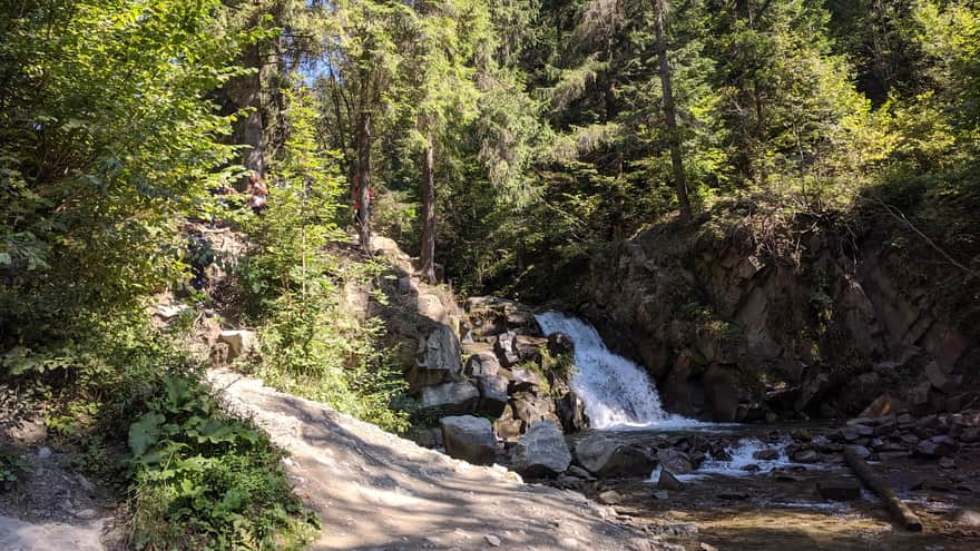 Zaskalnik Waterfall, Szczawnica