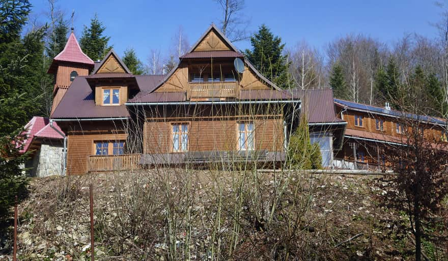 Śnieżnica, ośrodek rekolekcyjny, Gruszowiec