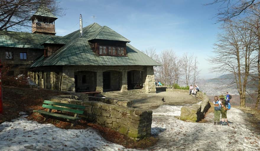 PTTK Mountain Lodge at Szyndzielnia