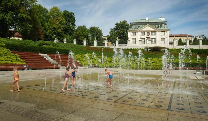 Multimedia fountain during the day