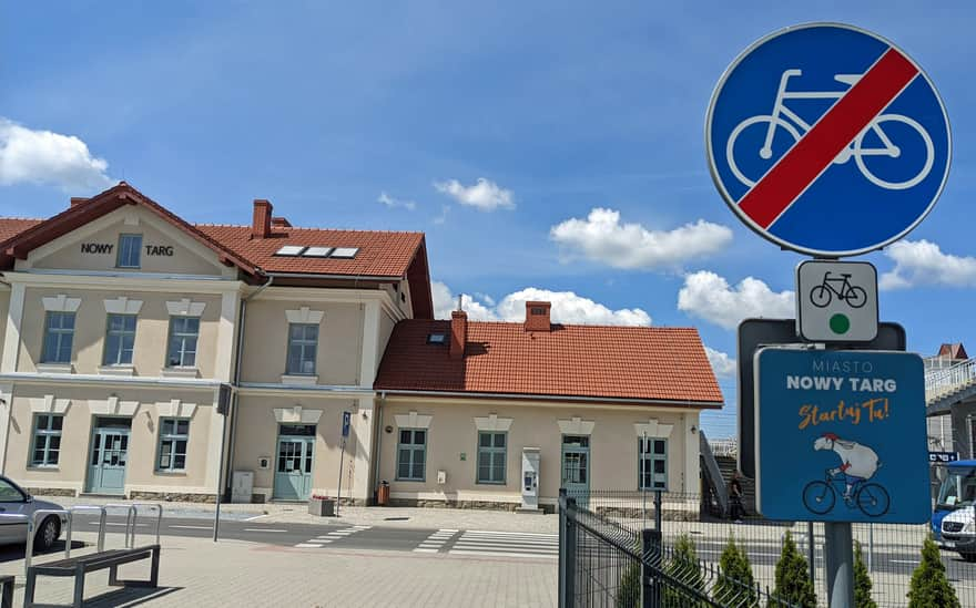 Nowy Targ, railway station